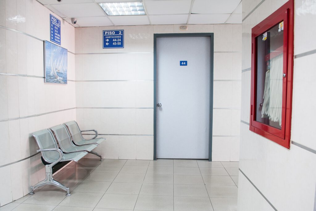 Determinação da localização ótima para os Centros de Especialidades Médicas em MG