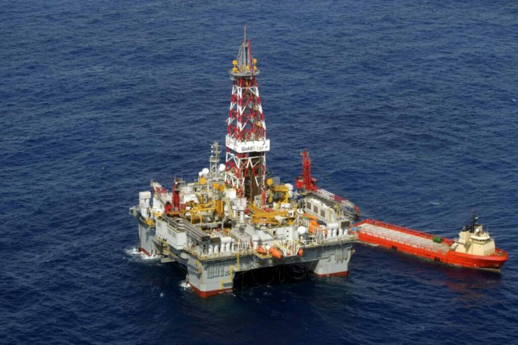 Desenvolvimento e implementação de sistemas evolutivos na detecção e diagnóstico adaptativo de falha