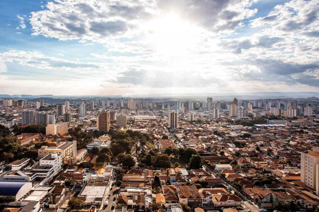 Avaliação da eficiência das estratégias de controle de emissões atmosféricas na região de Piracicaba