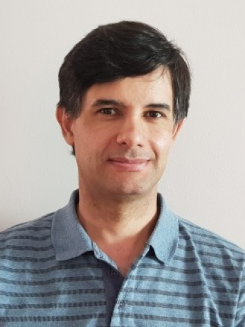 Adriano Vilela Barbosa