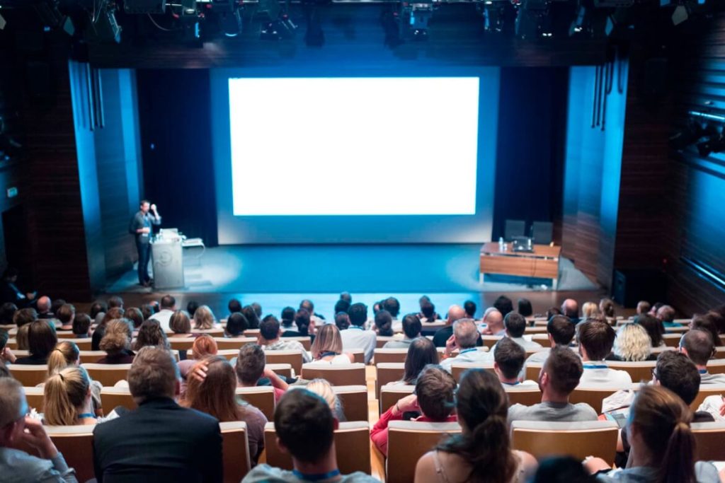 FAPEMIG abre chamada para apoio a eventos científico-tecnológicos